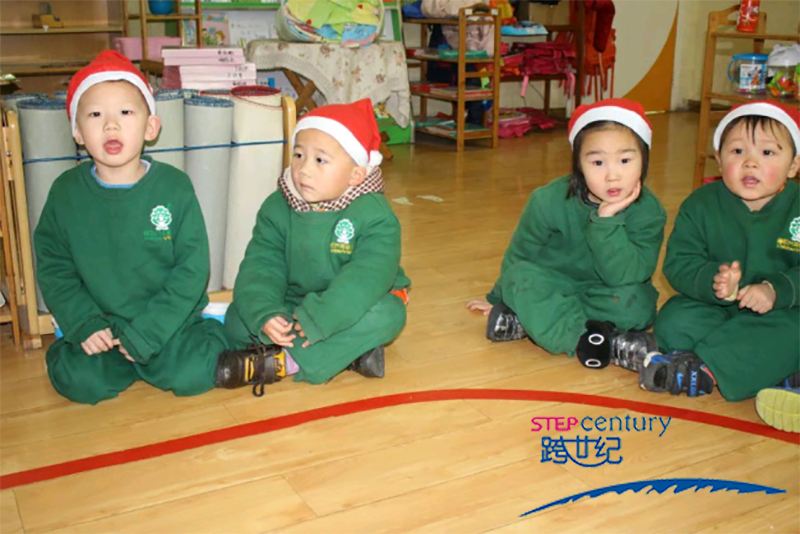河南省南陽(yáng)市興宛幼兒園：幸福環(huán)繞寶貝，圣誕樂(lè)享不停!