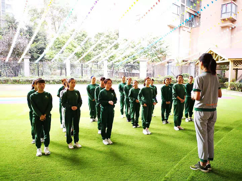 四川成都跨世紀派森幼兒園：幼兒園如何進行團隊文化的凝聚建設(shè)？