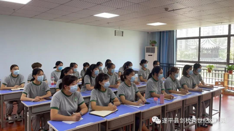 河南駐馬店劍橋跨世紀幼兒園：這份共抗疫情指南，你的園所可借鑒！