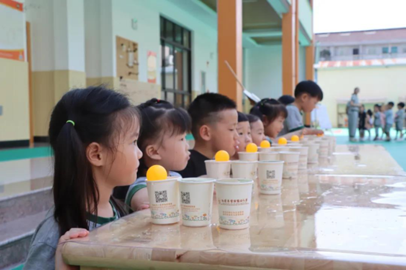 浙江臺州跨世紀愛彼德幼兒園：“遇見美好，靜待花開”——游園會