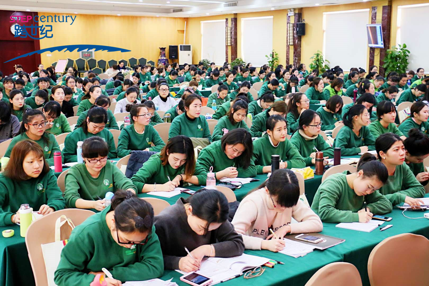 國務(wù)院常務(wù)會(huì)議定了這兩件大事，與幼兒教育有關(guān)!