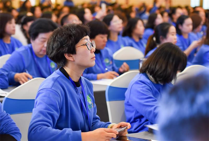 感動，跨世紀(jì)教育總監(jiān)與500余位蒙氏工作者談“教育初心”