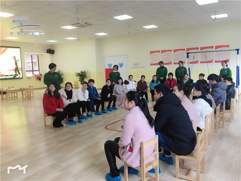 江西上饒橫峰跨世紀(jì)尚城幼兒園：開園一年，幼兒園招生竟能如此火爆!