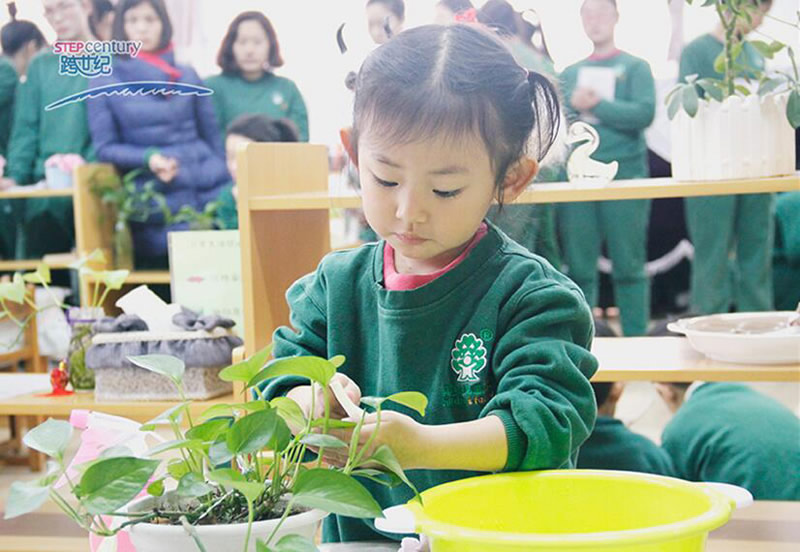 幼兒園聯(lián)盟品牌：幼兒園執(zhí)行園長(zhǎng)職責(zé)明細(xì)，看這里！