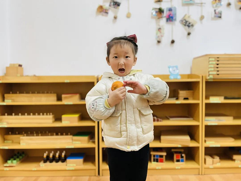 四川達州睿思跨世紀幼兒園：孩子的成長就從這幾分鐘開始，請把握住“周一分享”！