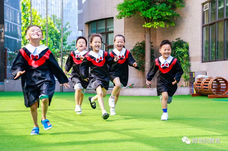 深度解讀：社會(huì)環(huán)境對(duì)孩子成長(zhǎng)的重要意義！