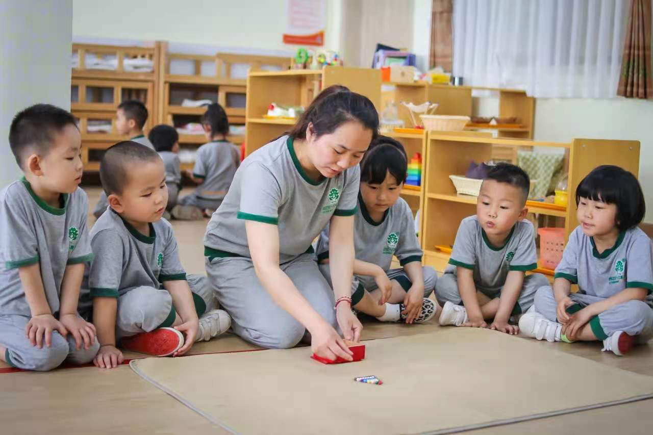 幼兒園怎樣發(fā)展競(jìng)爭(zhēng)力？聯(lián)盟蒙氏教育怎么樣？