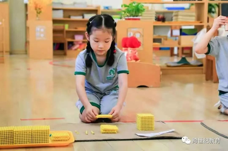 幼兒園開學(xué)，我們到底該為孩子營(yíng)造一個(gè)什么樣的環(huán)境呢？