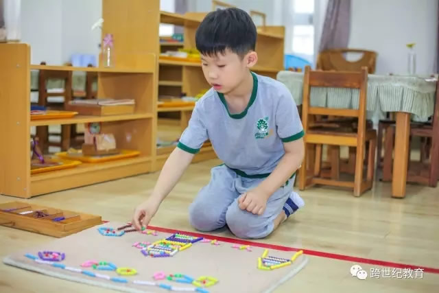 跨世紀(jì)蒙氏教育：在家如何“玩轉(zhuǎn)”蒙氏教育？（二）