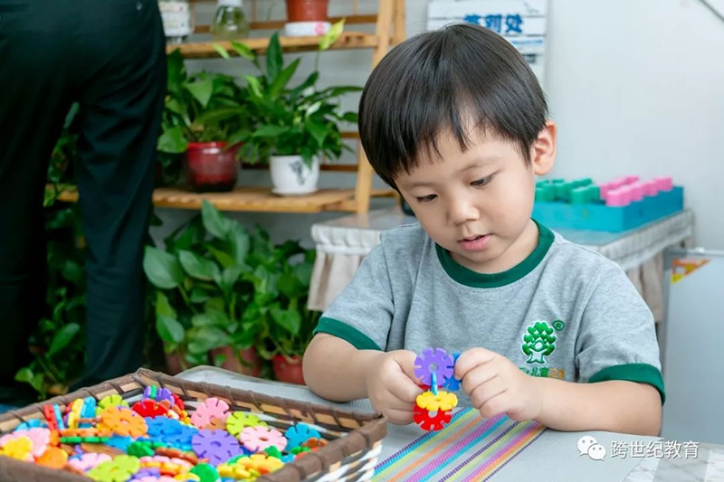 跨世紀蒙氏教育：一位合格的蒙氏老師要做好哪些準(zhǔn)備？