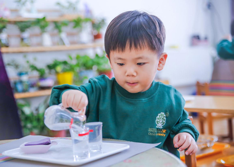 疫情之下，高端幼兒園面對(duì)生源流失，線上營銷該怎么做？