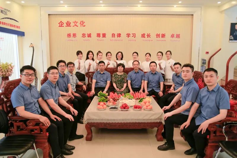 三十年華誕 風華正茂｜乘風破浪吧，跨世紀人！