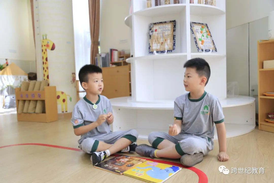 蒙氏教育：孩子不愛“分享”？抓住新學(xué)期開學(xué)教育好時(shí)機(jī)幫助孩子！