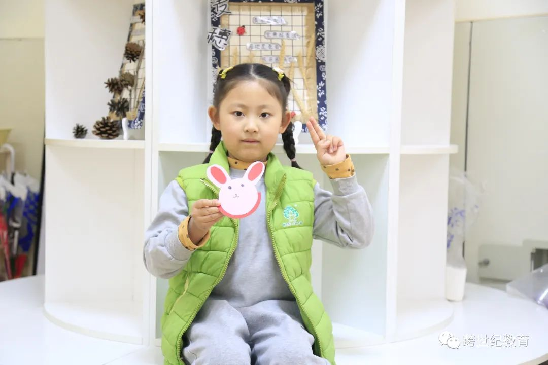 培養(yǎng)孩子表達力，看看這家幼兒園的主題分享日是如何做的