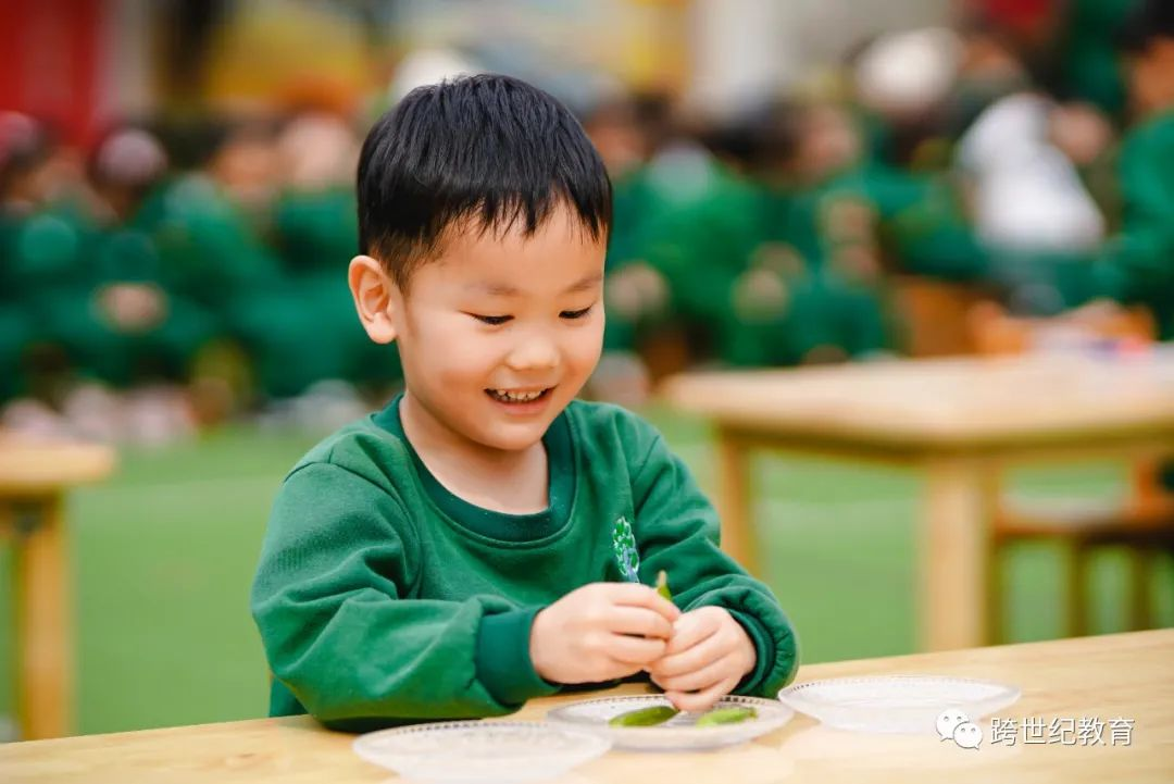 揭秘：蒙氏幼兒園早就開設(shè)勞動(dòng)課了？速點(diǎn)擊查看！