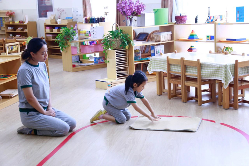 我是一個(gè)外行，沒(méi)經(jīng)驗(yàn)?zāi)苻k幼兒園嗎？