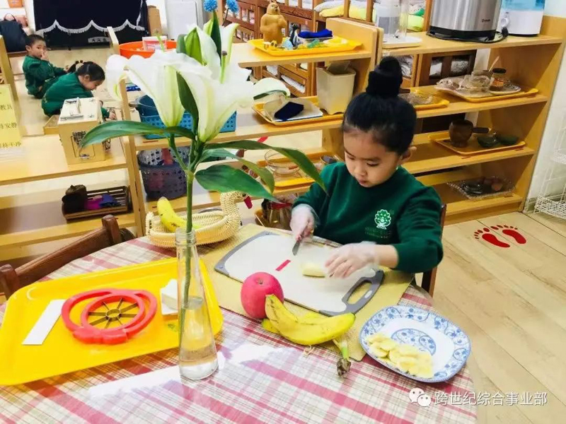 幼兒園老師做好這四點(diǎn)，輕松獲得家長(zhǎng)信任！