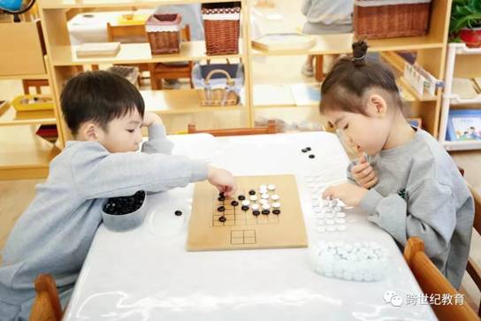 6歲前孩子有智力嗎？成人的行為對他的影響為啥那么大？