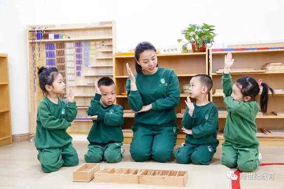 以專業(yè)贏信任||致敬播撒大愛(ài)的幼師